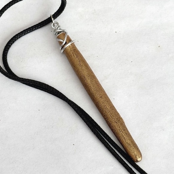 Bundle 3 Sea Urchin Spike Metallic Necklaces - Picture 4 of 4